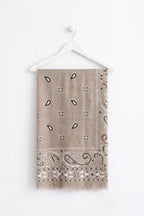 Grand foulard bandana