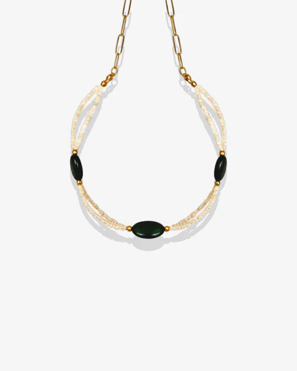 Chocker Layal